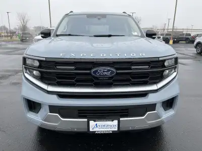 New 2025 Ford Expedition Platinum SUV/Crossover for sale in St. Joseph MO