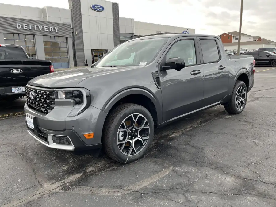 New 2026 Ford Maverick for sale in St. Joseph MO