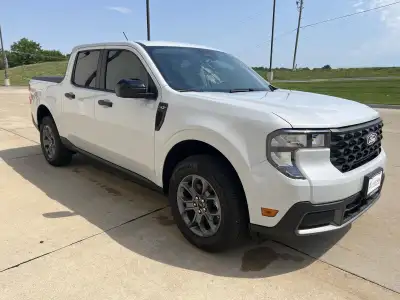 New 2025 Ford Maverick XLT Crew Cab Truck for sale in St. Joseph MO