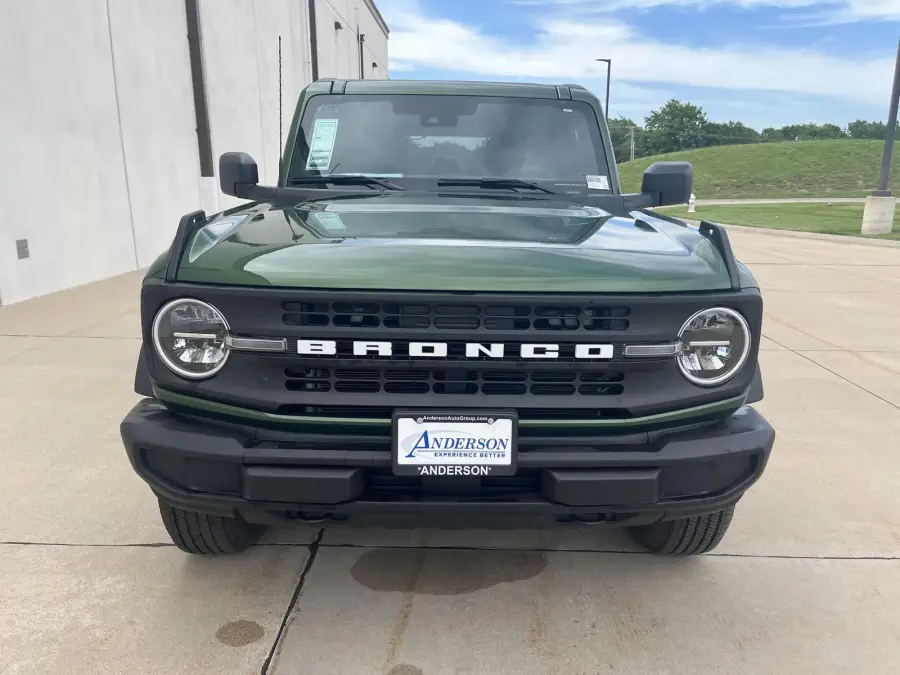 New 2025 Ford Bronco for sale in St. Joseph MO