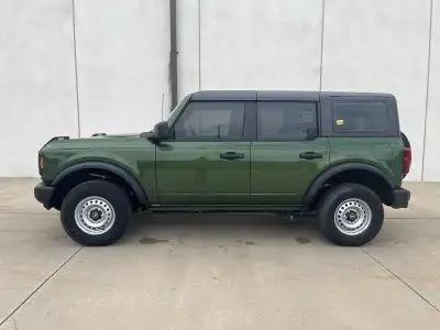New 2025 Ford Bronco Base SUV/Crossover for sale in St. Joseph MO