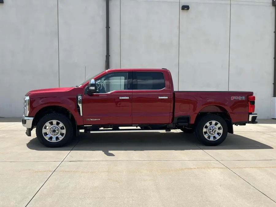 New 2026 Ford Super Duty F-350 for sale in St. Joseph MO