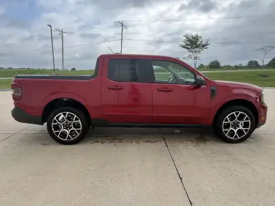 New 2026 Ford Maverick Lariat Crew Cab Truck for sale in St. Joseph MO
