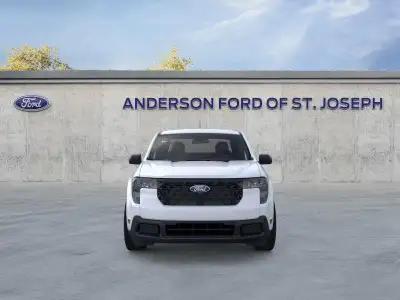 New 2025 Ford Maverick XLT Crew Cab Truck for sale in St. Joseph MO