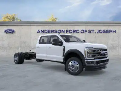 New 2026 Ford Super Duty F-450 DRW Lariat Crew Cab Truck for sale in St. Joseph MO