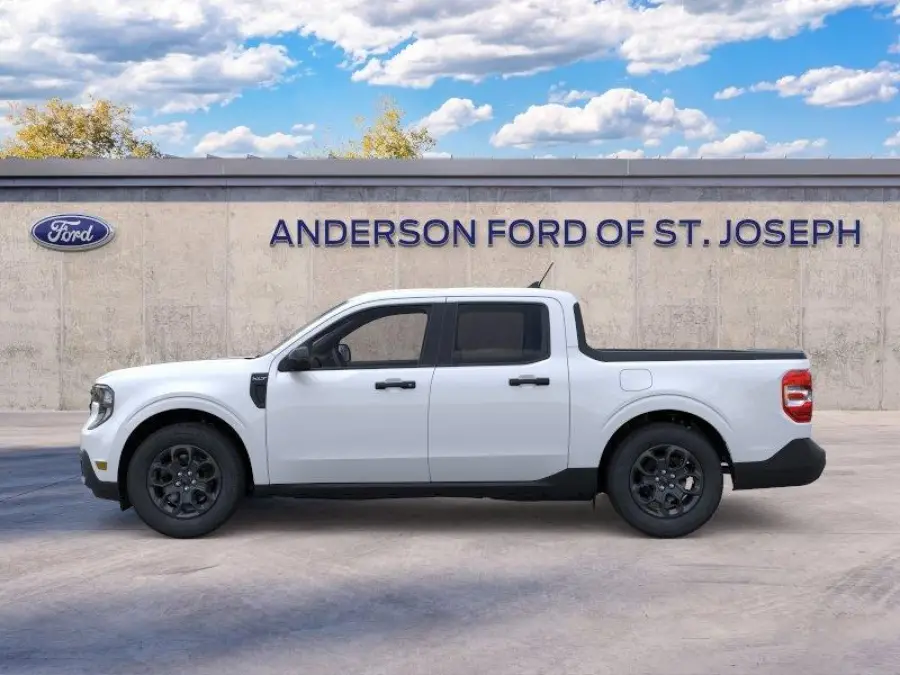 New 2025 Ford Maverick for sale in St. Joseph MO