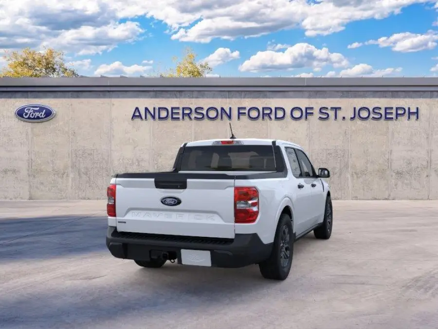 New 2025 Ford Maverick for sale in St. Joseph MO