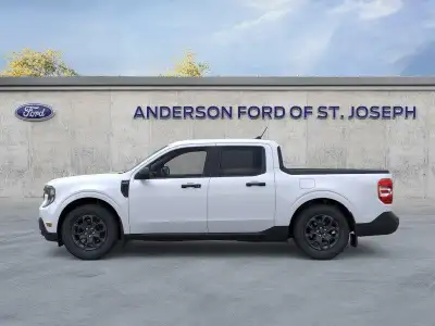 New 2025 Ford Maverick XLT Crew Cab Truck for sale in St. Joseph MO