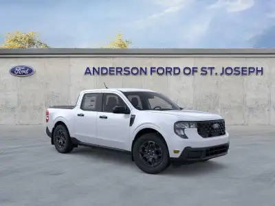 New 2025 Ford Maverick XLT Crew Cab Truck for sale in St. Joseph MO