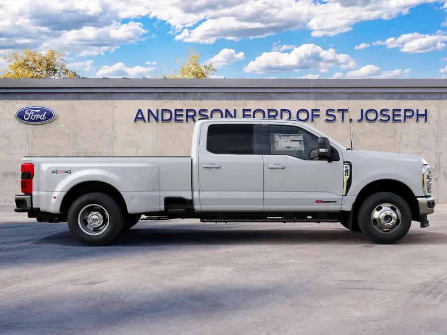 New 2027 Ford Super Duty F-350 DRW for sale in St. Joseph MO