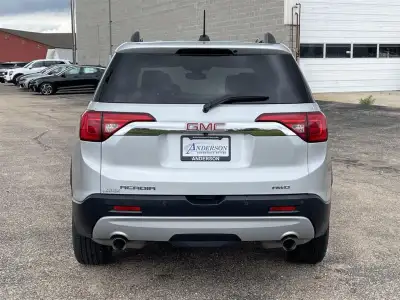 Pre-Owned 2019 GMC Acadia SLT 4 door for sale in Grand Island NE