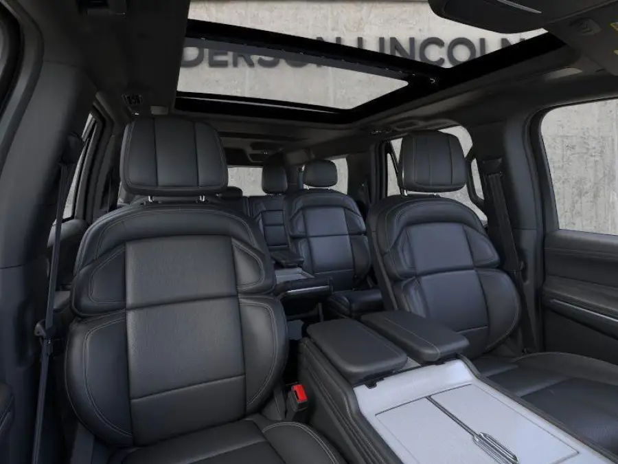 New 2025 Lincoln Navigator L for sale in Lincoln NE