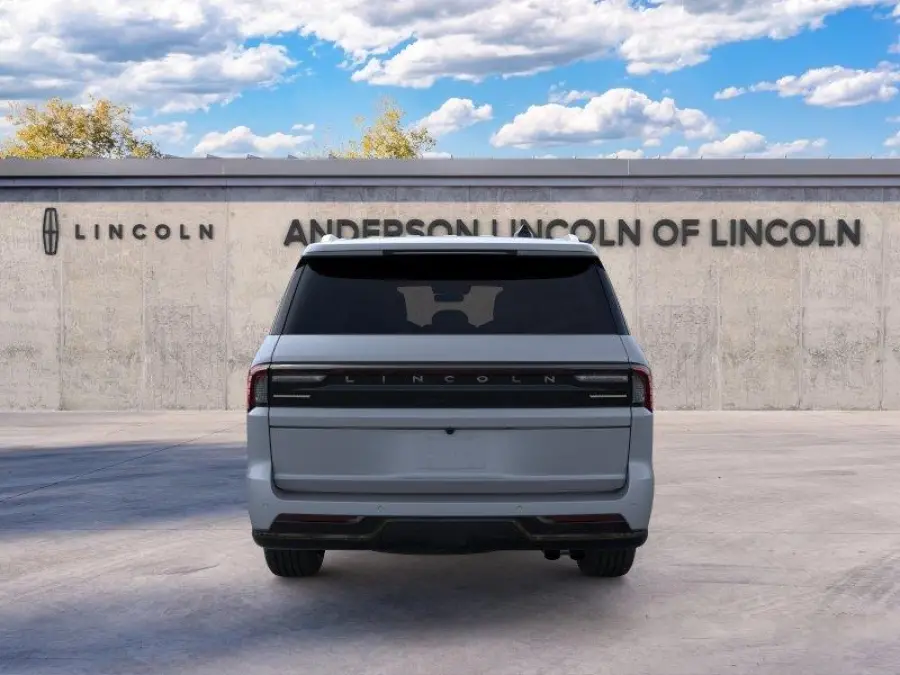 New 2026 Lincoln Navigator L for sale in Lincoln NE