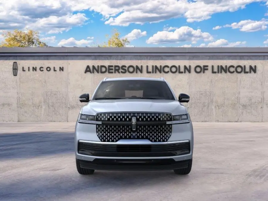 New 2026 Lincoln Navigator L for sale in Lincoln NE