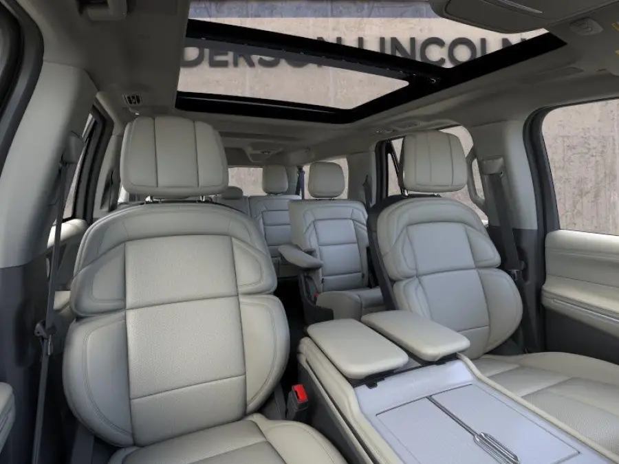 New 2026 Lincoln Navigator L for sale in Lincoln NE