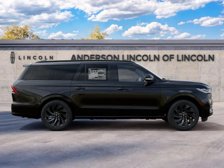 New 2027 Lincoln Navigator L for sale in Lincoln NE