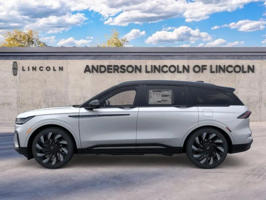 New 2026 Lincoln Nautilus for sale in Lincoln NE