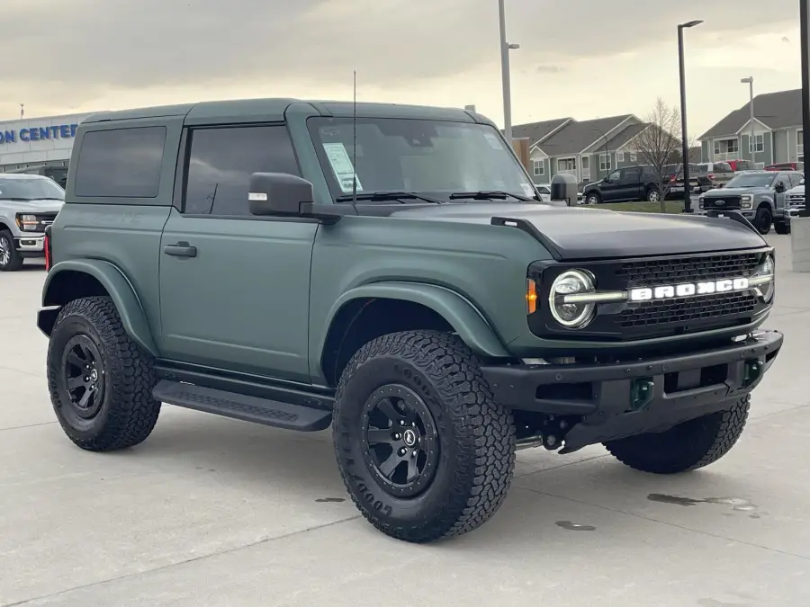 New 2025 Ford Bronco for sale in Lincoln NE